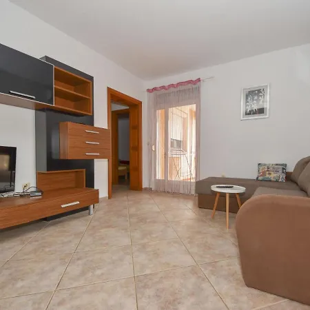Davor-1 Apartment